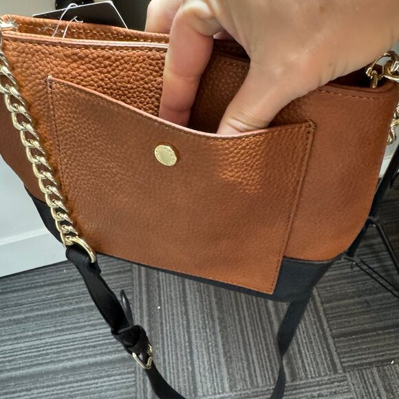 Steve Madden Crossbody Bag – Cognac & Black Two-Tone Faux Leather, Gold Chain - Picture 9 of 10